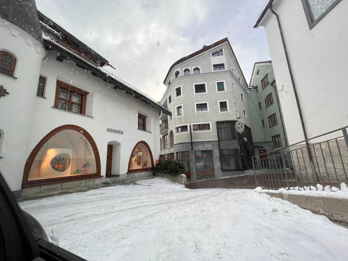 St Moritz 3 Suite Vista Lago 외부 사진